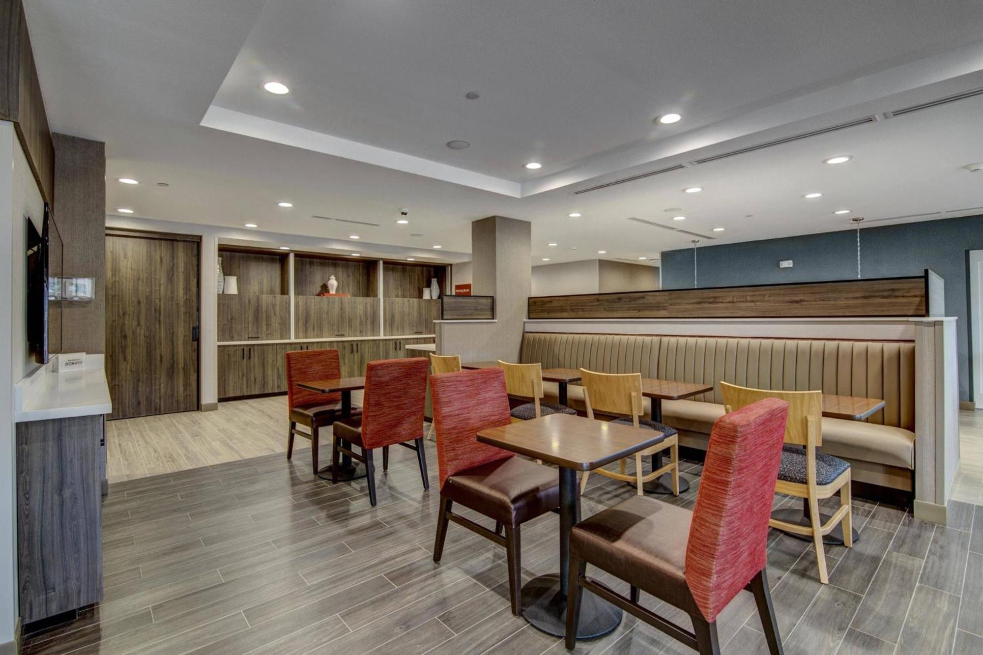 Towneplace Suites By Marriott Houston Hobby Airport Zewnętrze zdjęcie