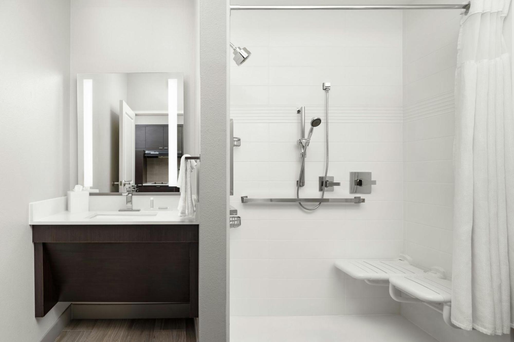 Towneplace Suites By Marriott Houston Hobby Airport Zewnętrze zdjęcie