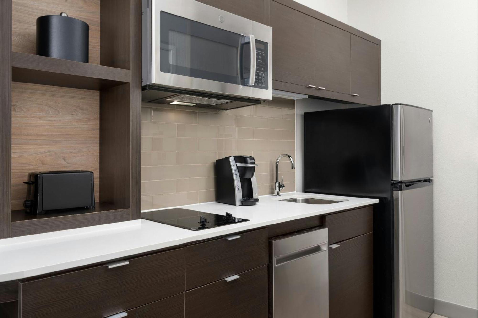 Towneplace Suites By Marriott Houston Hobby Airport Zewnętrze zdjęcie