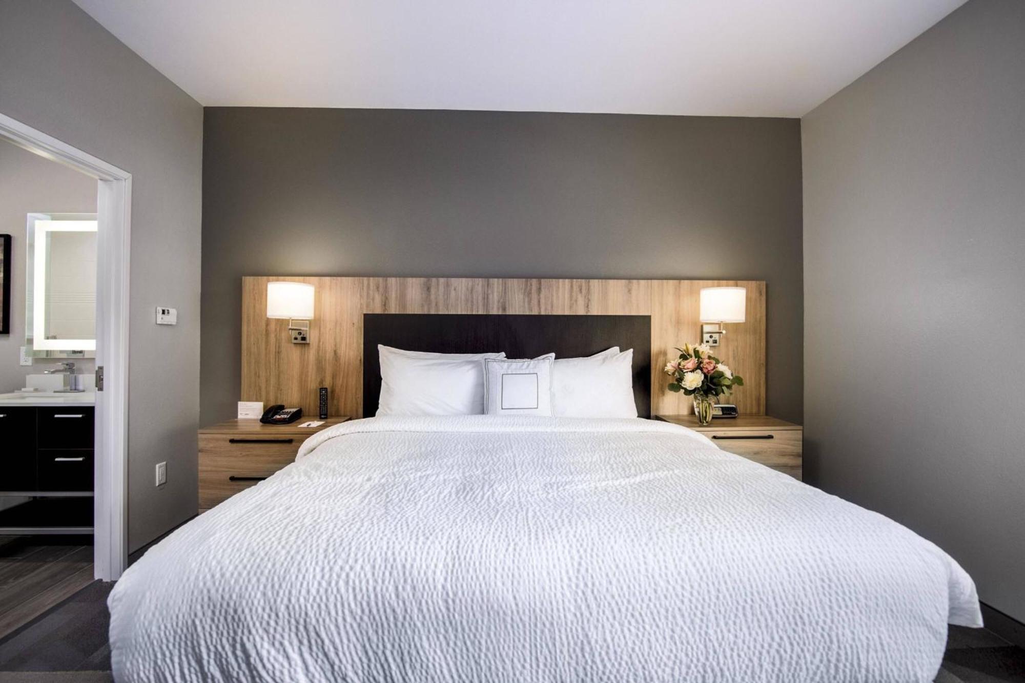 Towneplace Suites By Marriott Houston Hobby Airport Zewnętrze zdjęcie